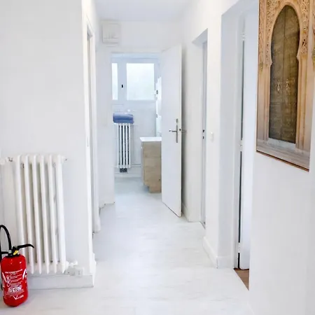 Grande Maison 160 M2 6 A Caen