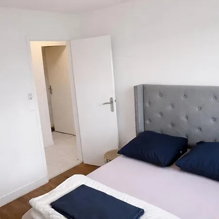Grande Maison 160 M2 6 A Villa *