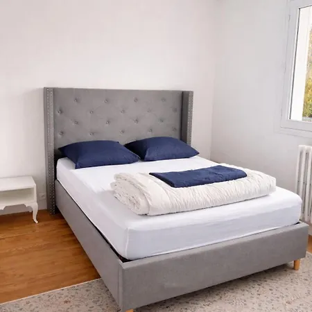 Grande Maison 160 M2 6 A Caen