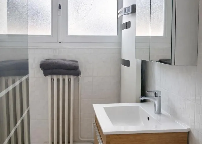 Villa Grande Maison 160 M2 6 A Caen