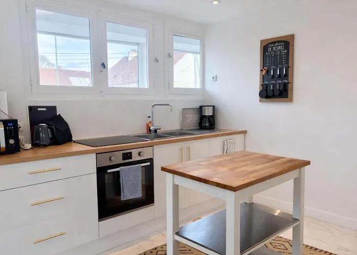 Grande Maison 160 M2 6 à Villa *